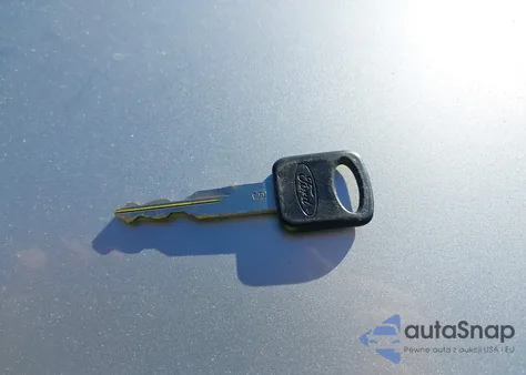 1997 Ford F-150 Standard/Xl/Xlt из США, поврежденный, VIN 1FTDF1723VKD22320